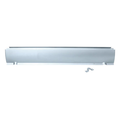 Sill under cargo door Double cab